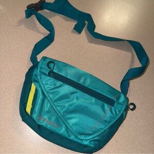 Outdoor Products bag teal lime green fanny pack sling